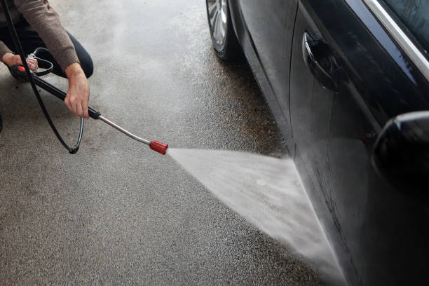 Best Deck Pressure Washing  in Chenoa, IL